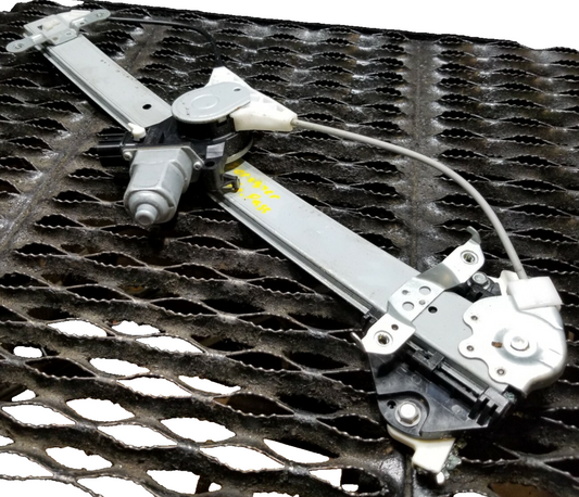 2012 Subaru Forester Front Passenger Door Window Regulator W/ Motor OEM