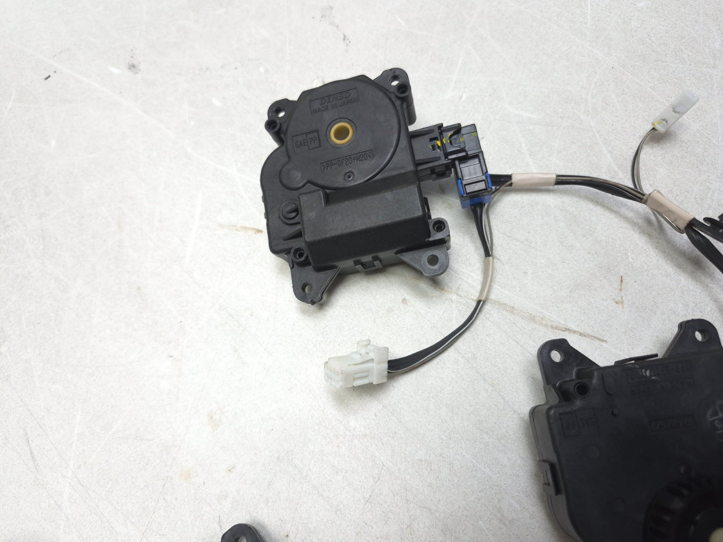 2009 Lexus Is 250 HVAC A/c Actuator Servo Flap Motor OEM