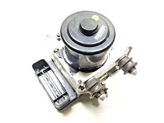 2013 Porsche Cayenne ABS Anti Lock Brake Pump OEM