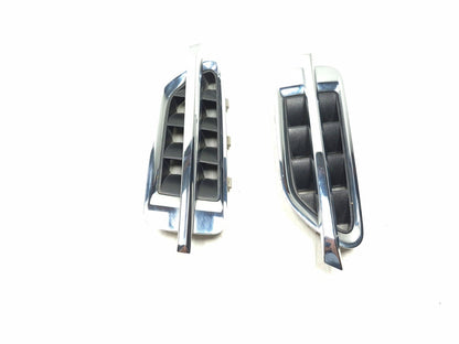 2013 Cadillac Escalade Front Fender Vent Grille Left & Right OEM