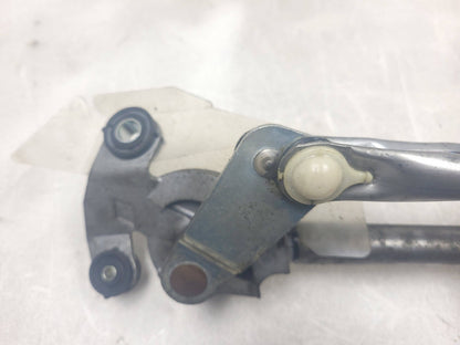 2009 Mazda Cx-7 Windshield Wiper Motor W/ Linkage OEM
