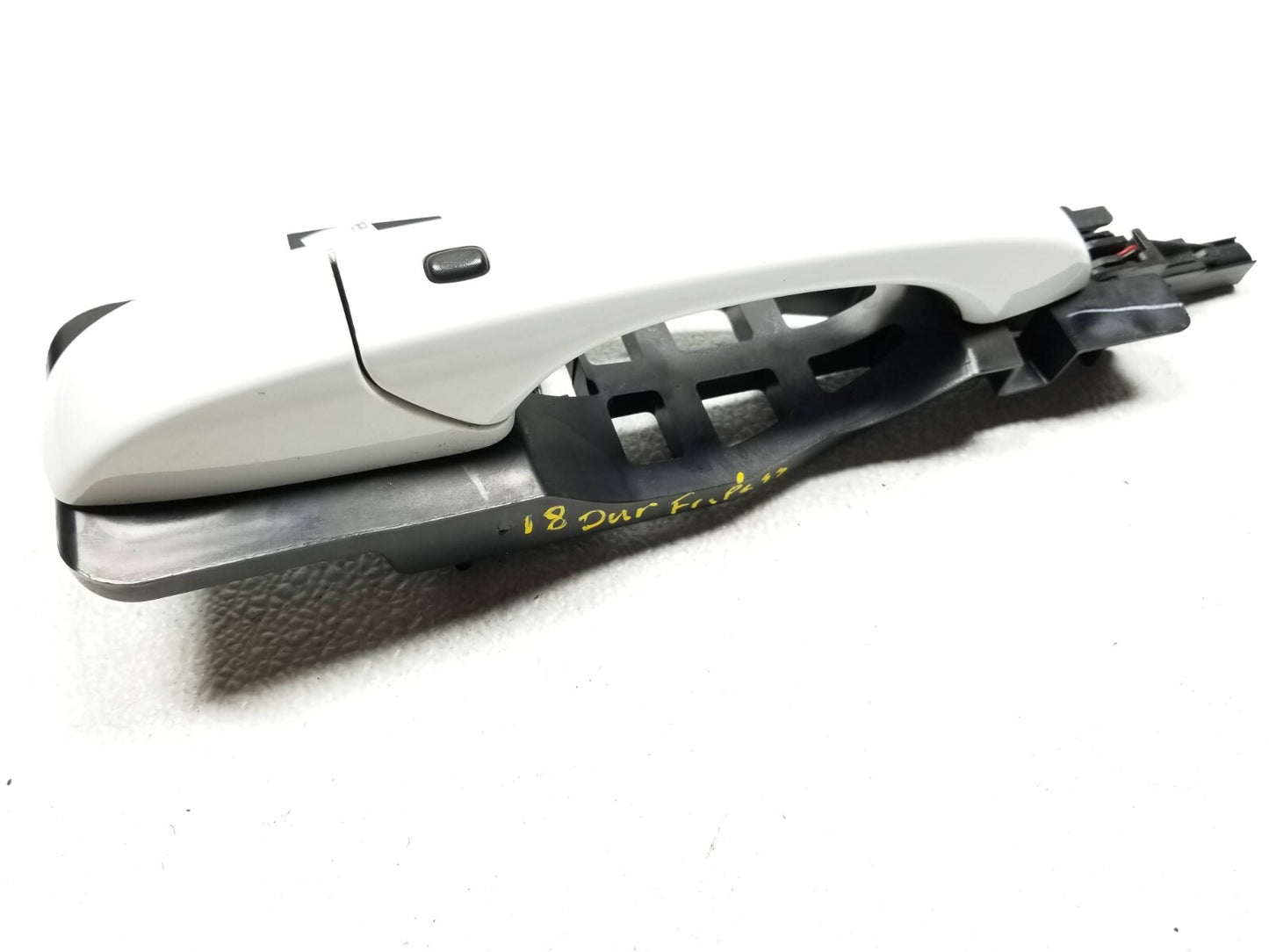 2018 Dodge Durango Exterior Door Handle Front Passenger Side Right OEM