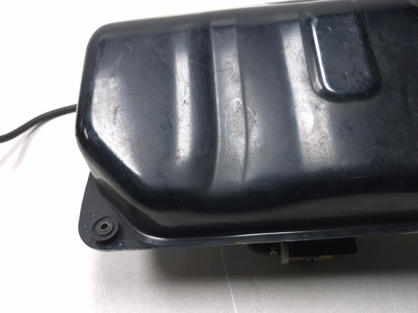 1999 Suzuki Intruder 1500 Fuel Tank Assy OEM