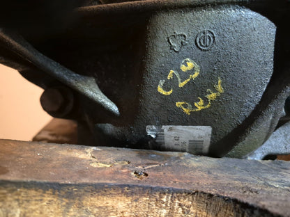 2017 Jaguar Xe Differential Rear Axle Carrier 2.0l OEM ✅