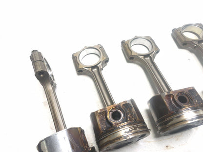 2015 Nissan Juke Piston & Connecting Rod 4pcs OEM