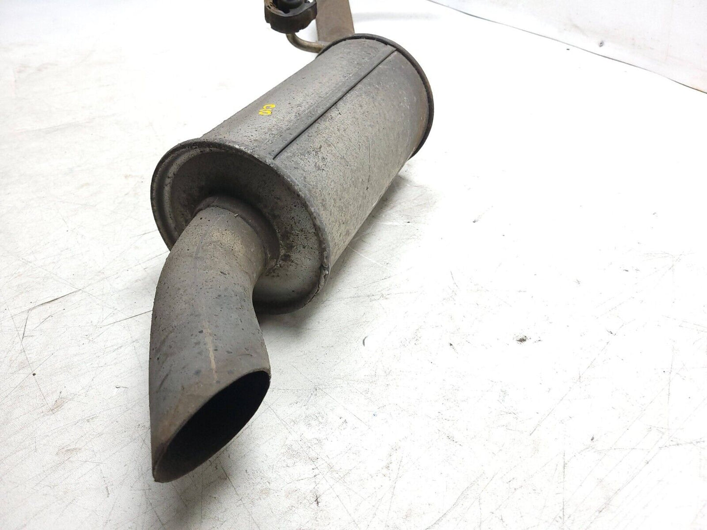 10-14 Chevrolet Suburban Rear Exhaust Muffler 5.3l OEM