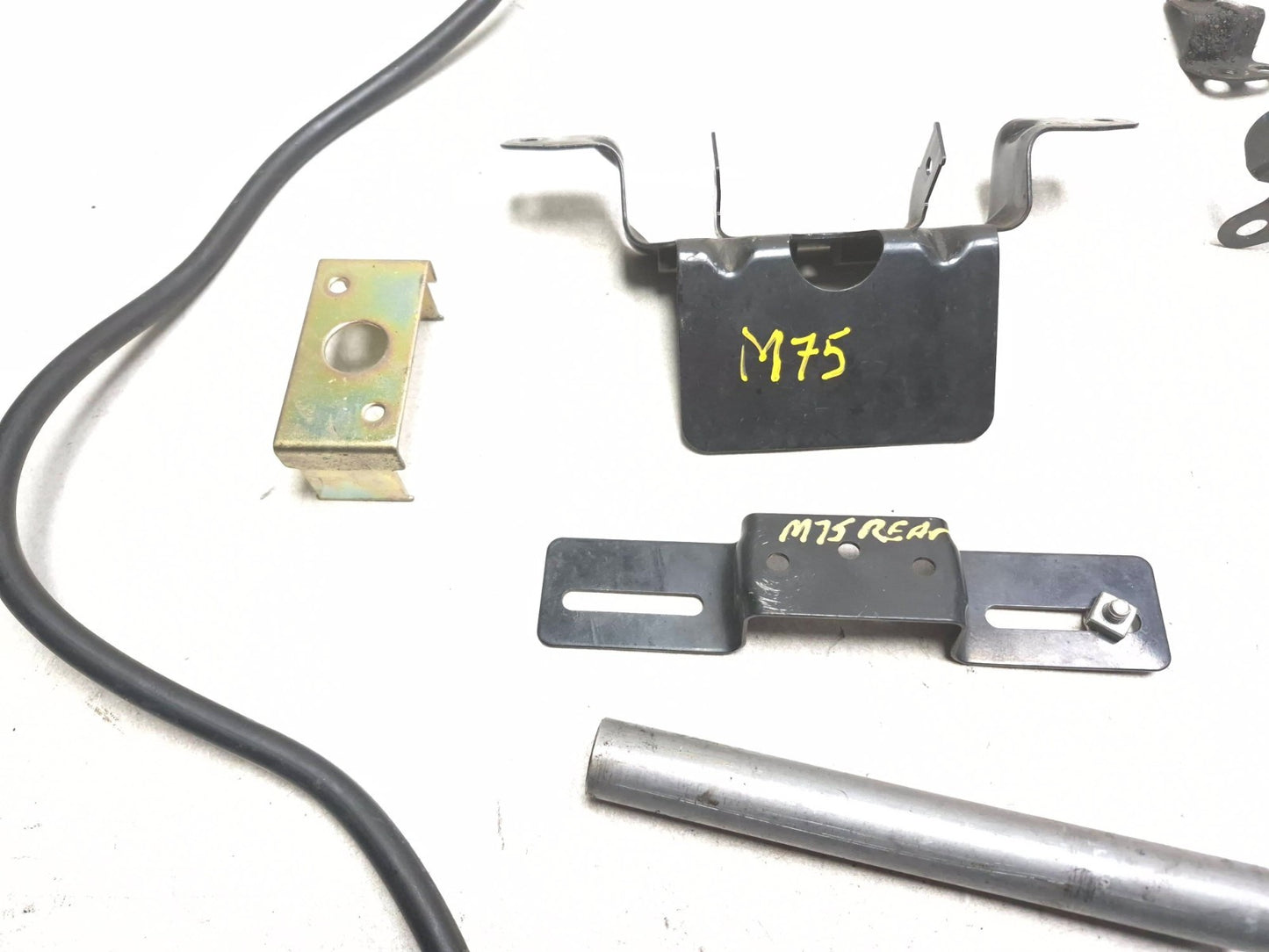 2001 Suzuki Gsx 750f Katana Misc Chassis Bolts And Hardware OEM