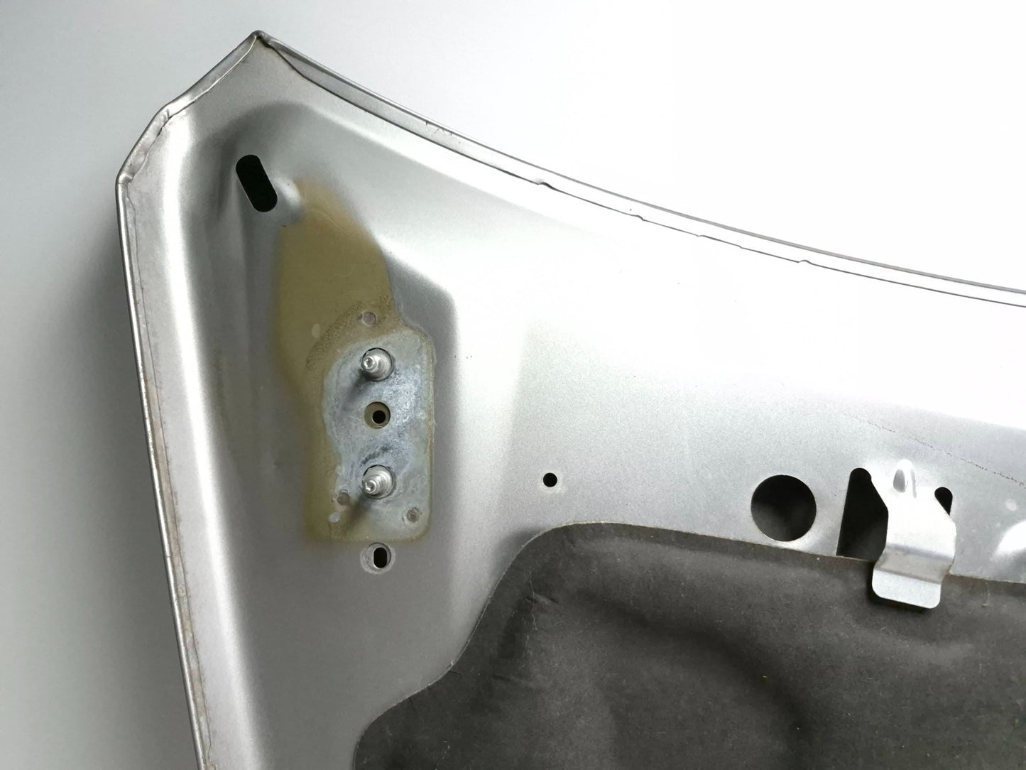 2010 Dodge Caliber Hood OEM