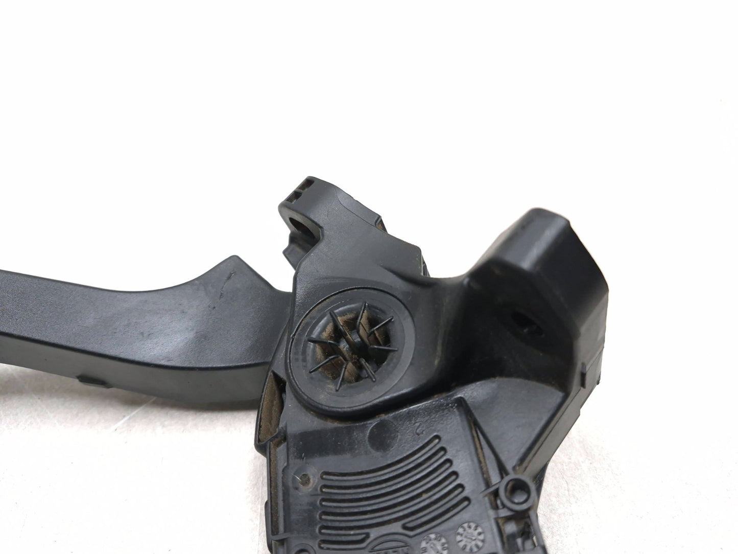 2013 Ford Transit Connect Accelerator Pedal OEM