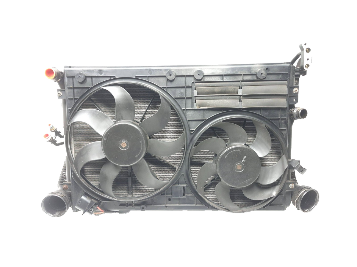 2011 Volkswagen Tiguan Radiator Condenser Intercooler Cooling Fan Assy OEM
