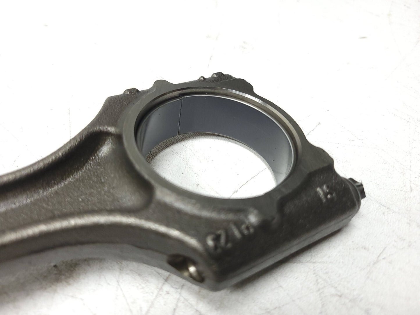 2009 Audi A4 Quattro Piston W/ Connecting Rod 4pcs  2.0t OEM