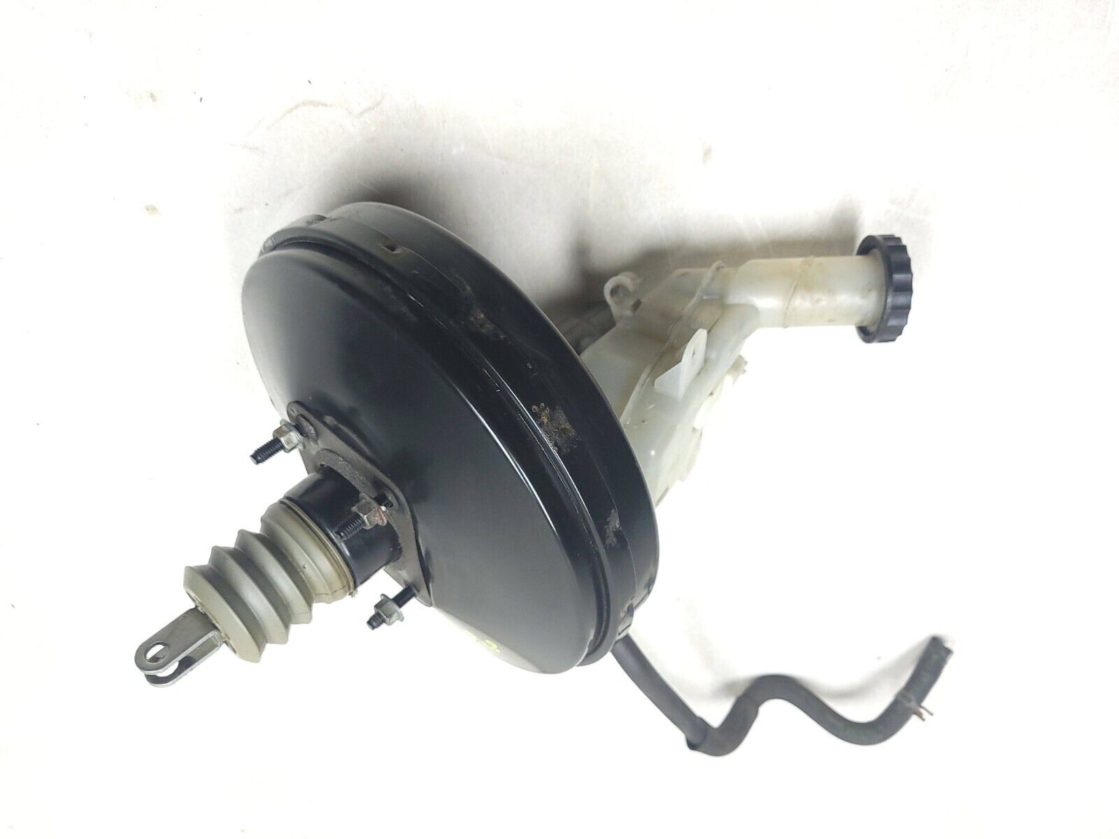 2007 - 2010 Mitsubishi Outlander Power Brake Booster