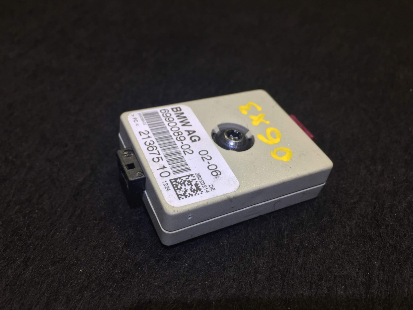 04 05 06 07 08 09 10  BMW X3 E83 Antenna Amplifier Suppression Filter OEM D34