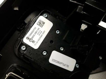 2015 Jeep Renegade 4wd Lock Aux Usb Socket Panel OEM