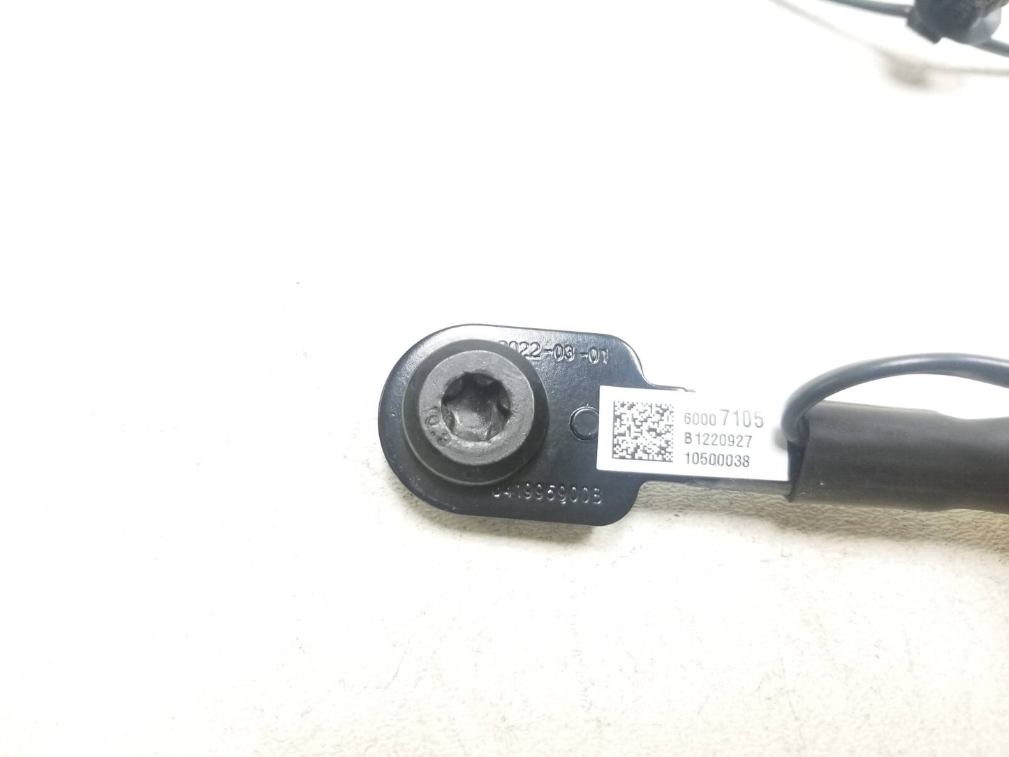 2022 Chevrolet Trailblazer Front Seat Belt Buckle Latch Left & Right OEM