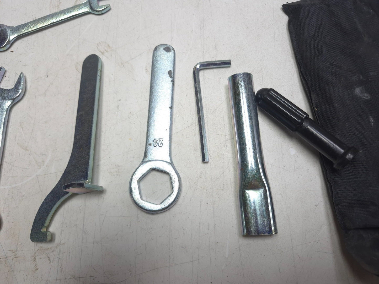 2015 Suzuki Gw250 Tool Kit & Bag OEM