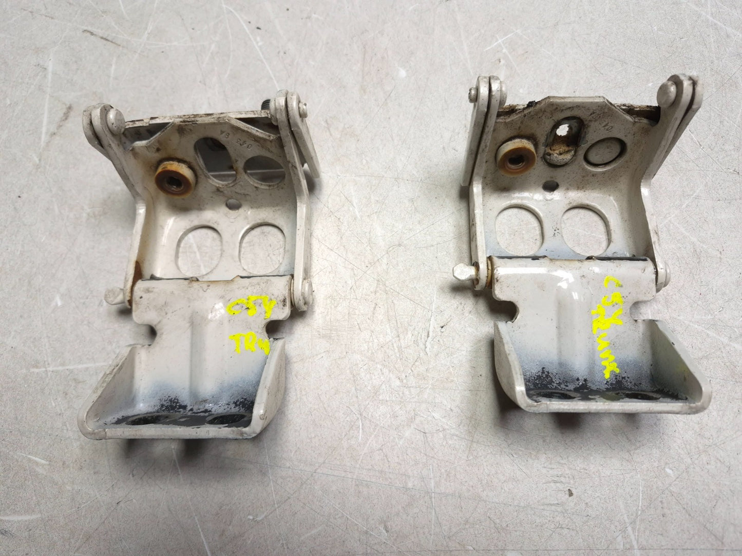 2008 Lincoln Navigator Tailgate Liftgate Hinge Set Of 2 OEM