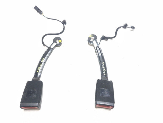 2015 Volkswagen Golf Tsi Front Seat Belt Buckle Left & Right Pair OEM
