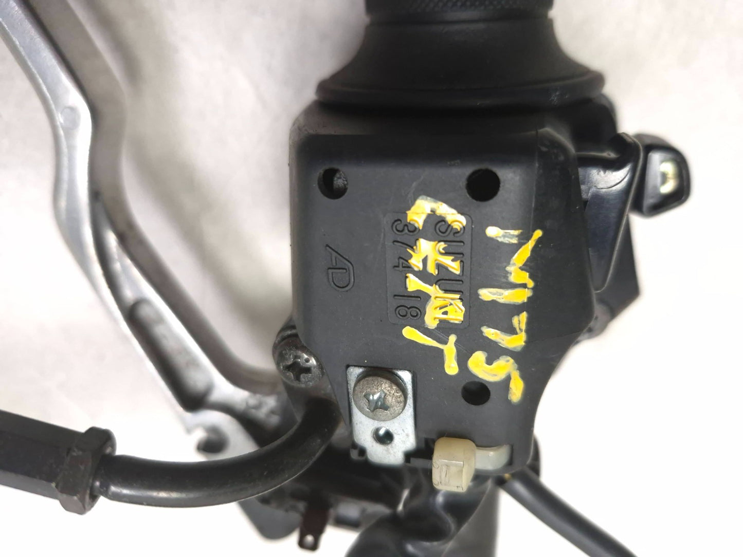 2001 Suzuki Gsx 750f Katana Handlebar Clutch Lever Light Switch Assy OEM