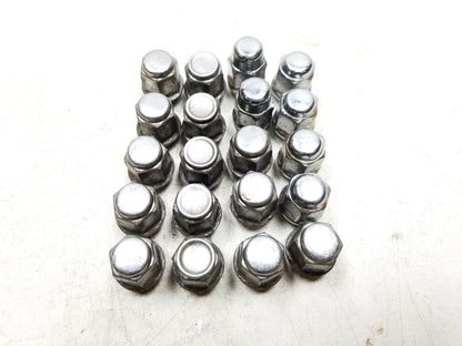 11-15 Chrysler 200 Wheel Lug Nut 20pcs OEM 133k