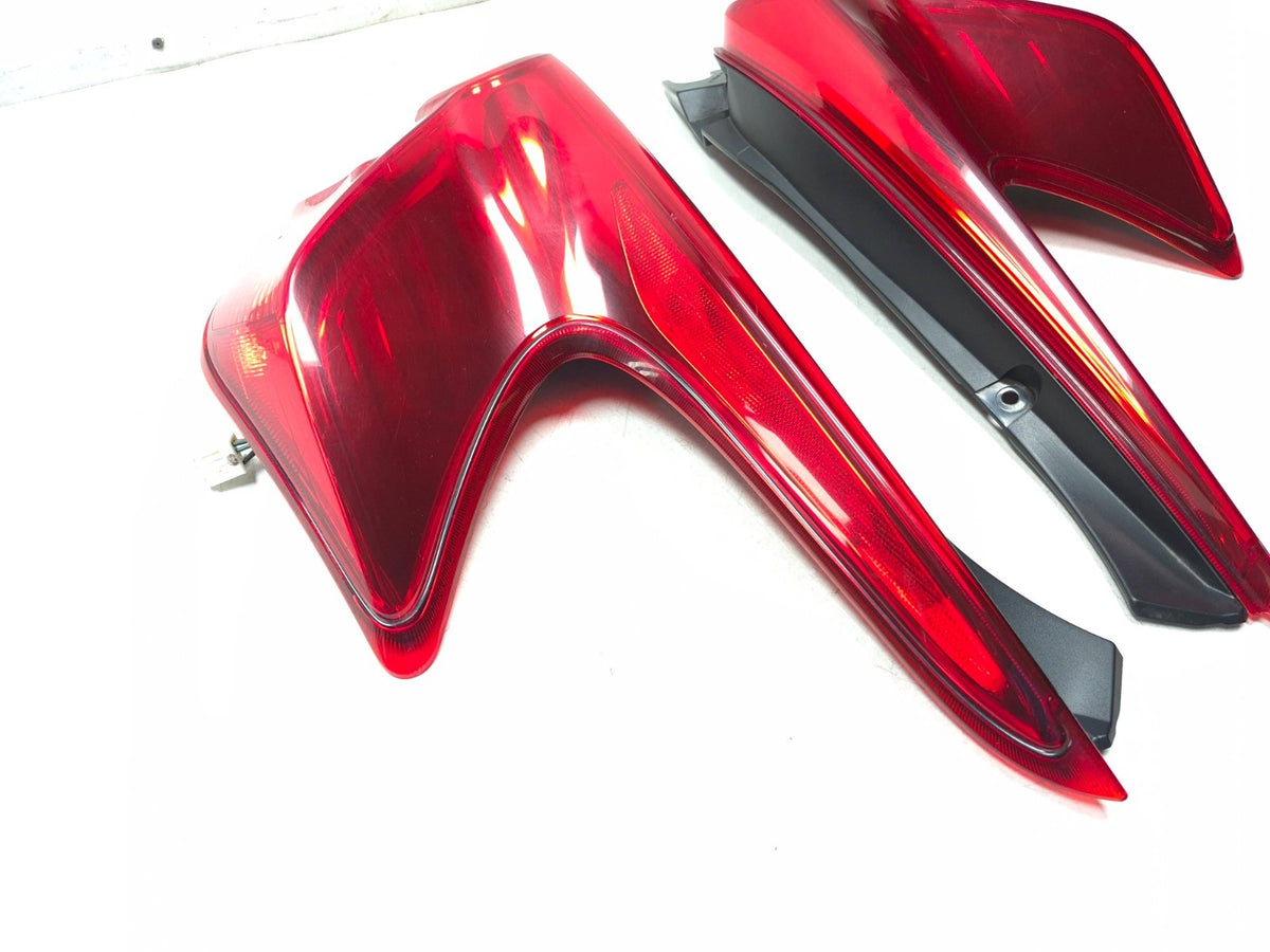 2011-2014 Nissan Juke Rear Tail Light Left & Right OEM
