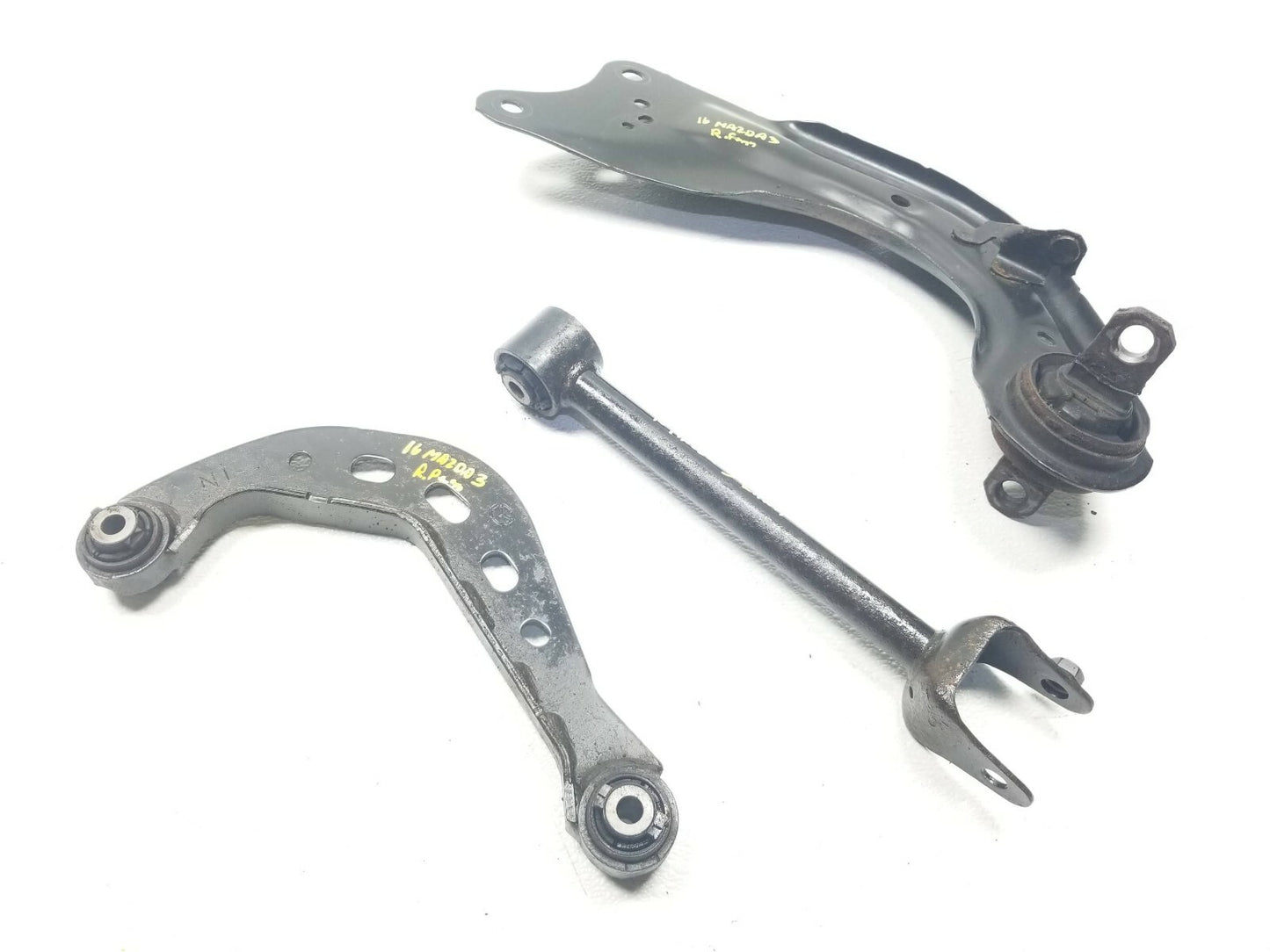 2016 Mazda 3 Rear Suspension Control Arm Right Passenger Side 3 Pcs OEM