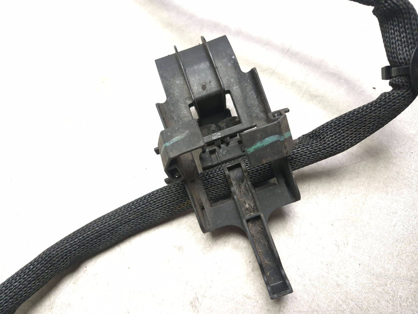 2010 Mercedes-benz R350 Front Spindle ABS Sensor Wiring Bracket W/ Cable OEM