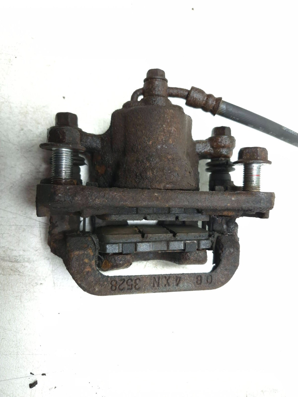 2015 Nissan Juke AWD Brake Caliper 4pcs OEM