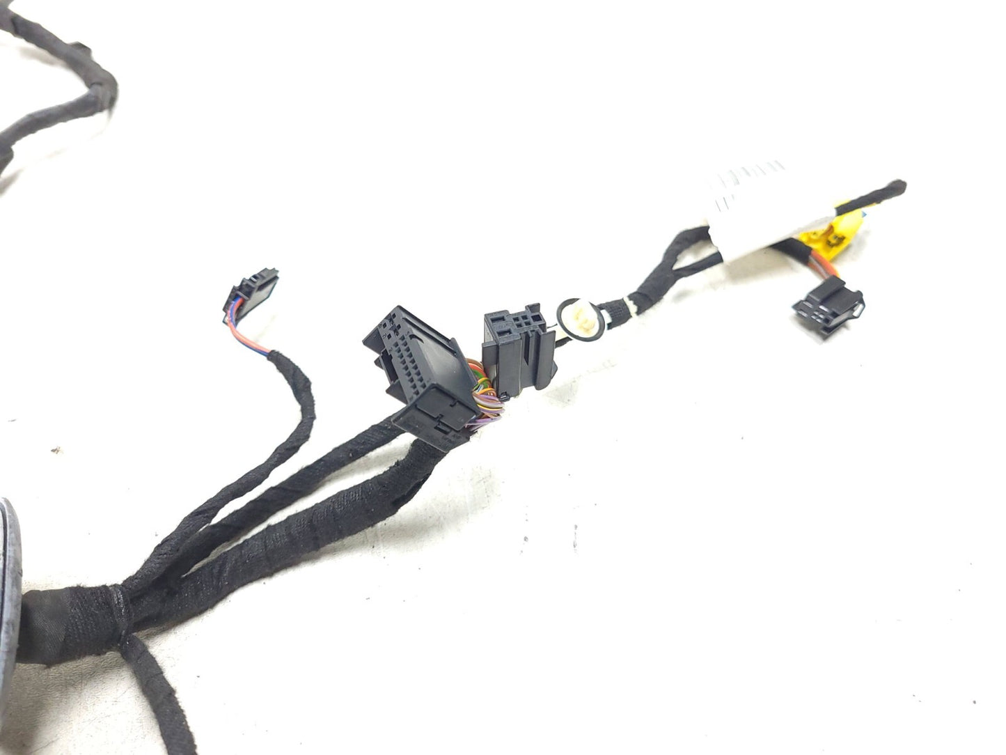 2009 - 2016 Audi A4 S4 Sedan Front Door Wire Harness Passenger Side Right OEM