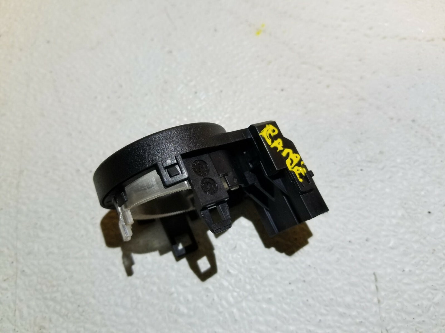 2009 Range Rover Sport Rear Trunk Tailgate Lock Latch Actuator OEM
