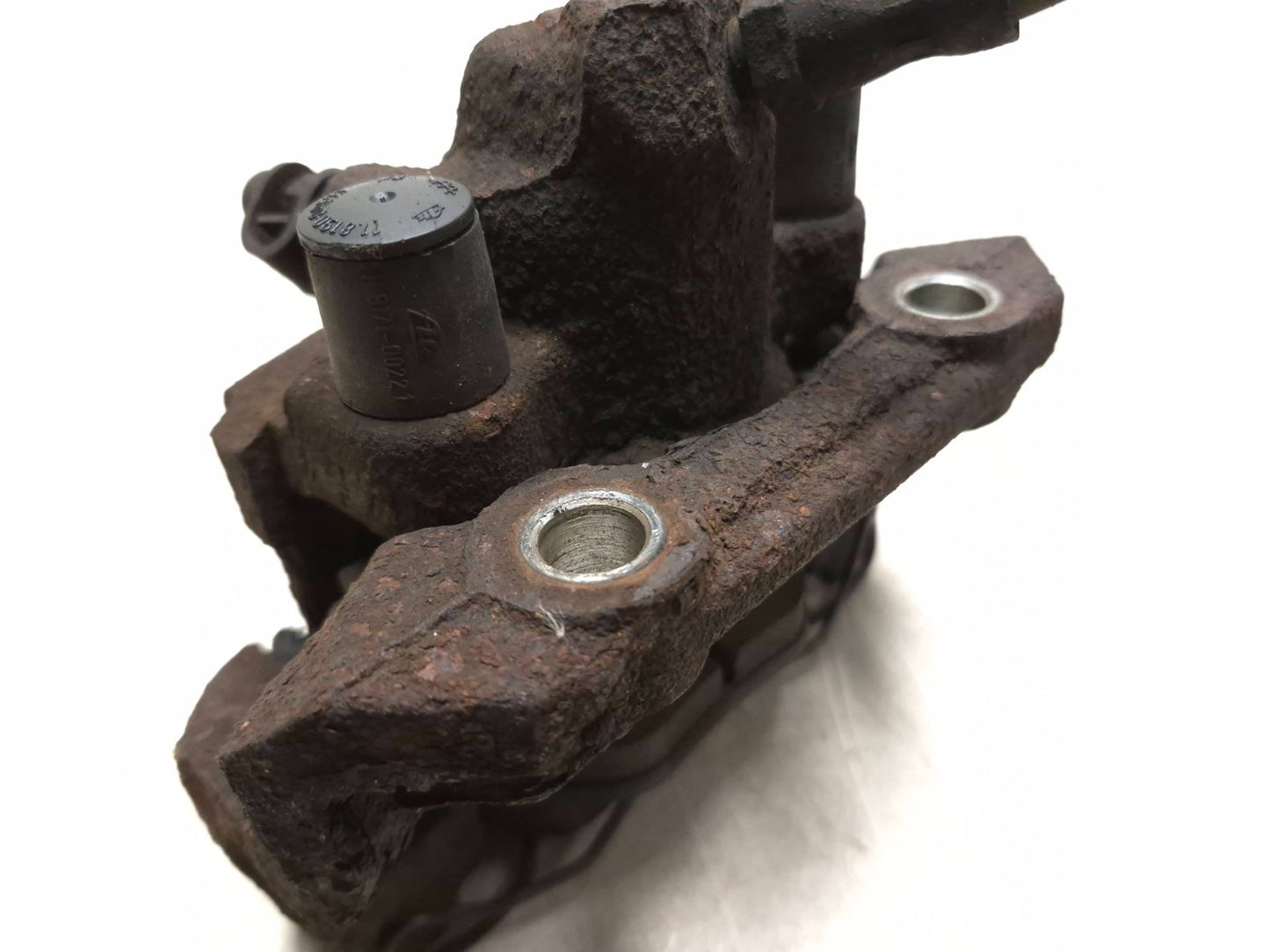 2007 Saab 9-5 Aero Rear Brake Caliper 2pcs OEM