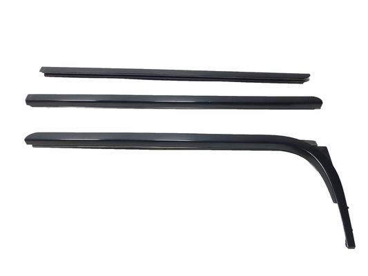 2010 - 2014 Chevrolet Suburban Side Door Window Outer Sealing Strip OEM