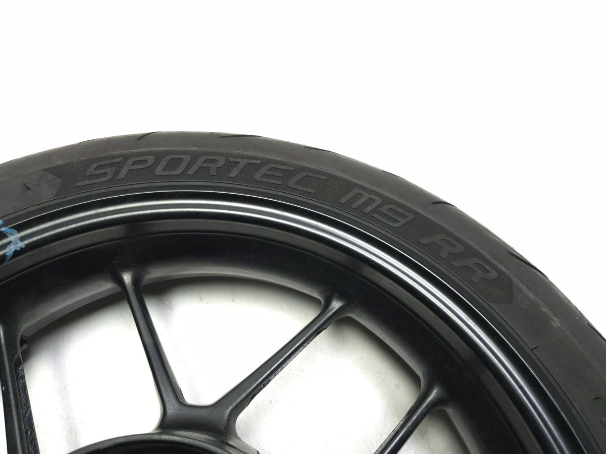 2024 Triumph Speed 400 Rear Wheel Rim W/ Tire 150/60/zr17 Metzeler OEM