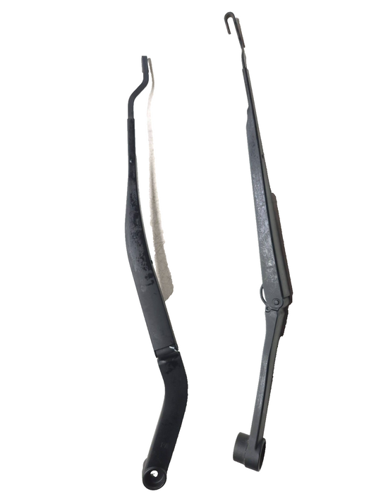 2013 Hyundai Genesis Coupe Windshield Wiper Arm  Left & Right Pair OEM