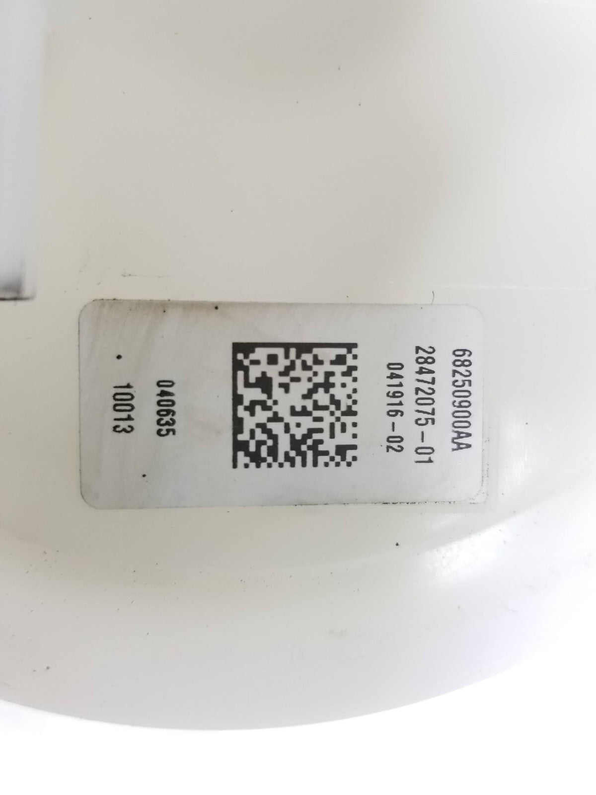 2016 Dodge Durango Fuel Gas Tank Pump Sending Level Unit OEM