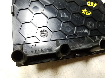 06 07 08 09 10 BMW 650i Centre Console Storage Compartment W/ Aux-in Socket OEM