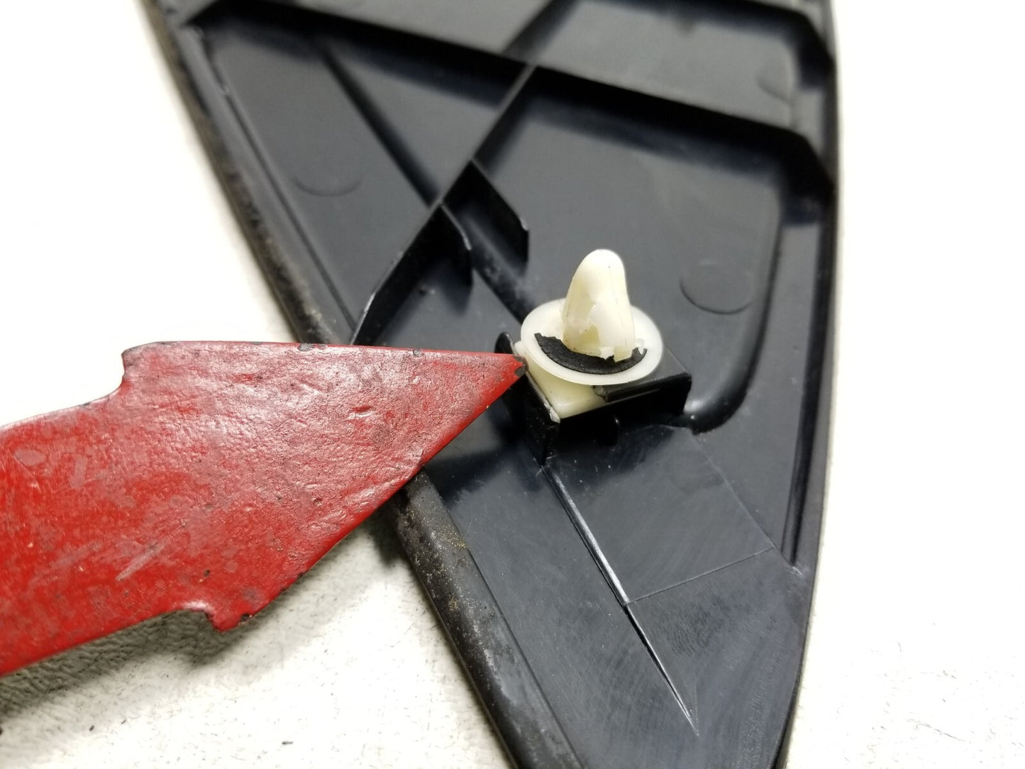 12 - 17 Hyundai Accent Rear Quarter Window Molding Trim Driver Side Left OEM