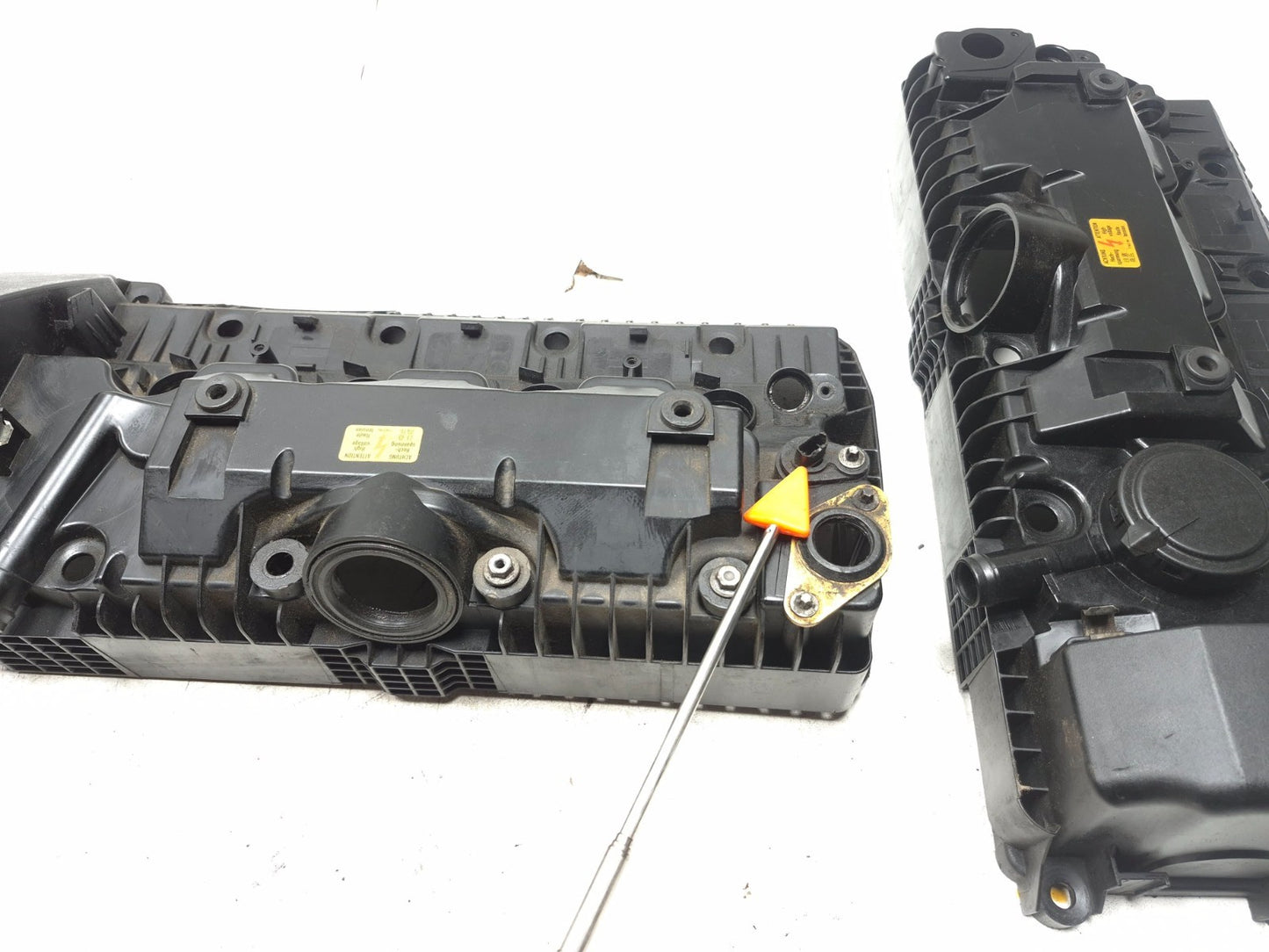 2010 BMW X5 4.8l Engine Valve Cylinder Head Cover Left & Right Pair OEM