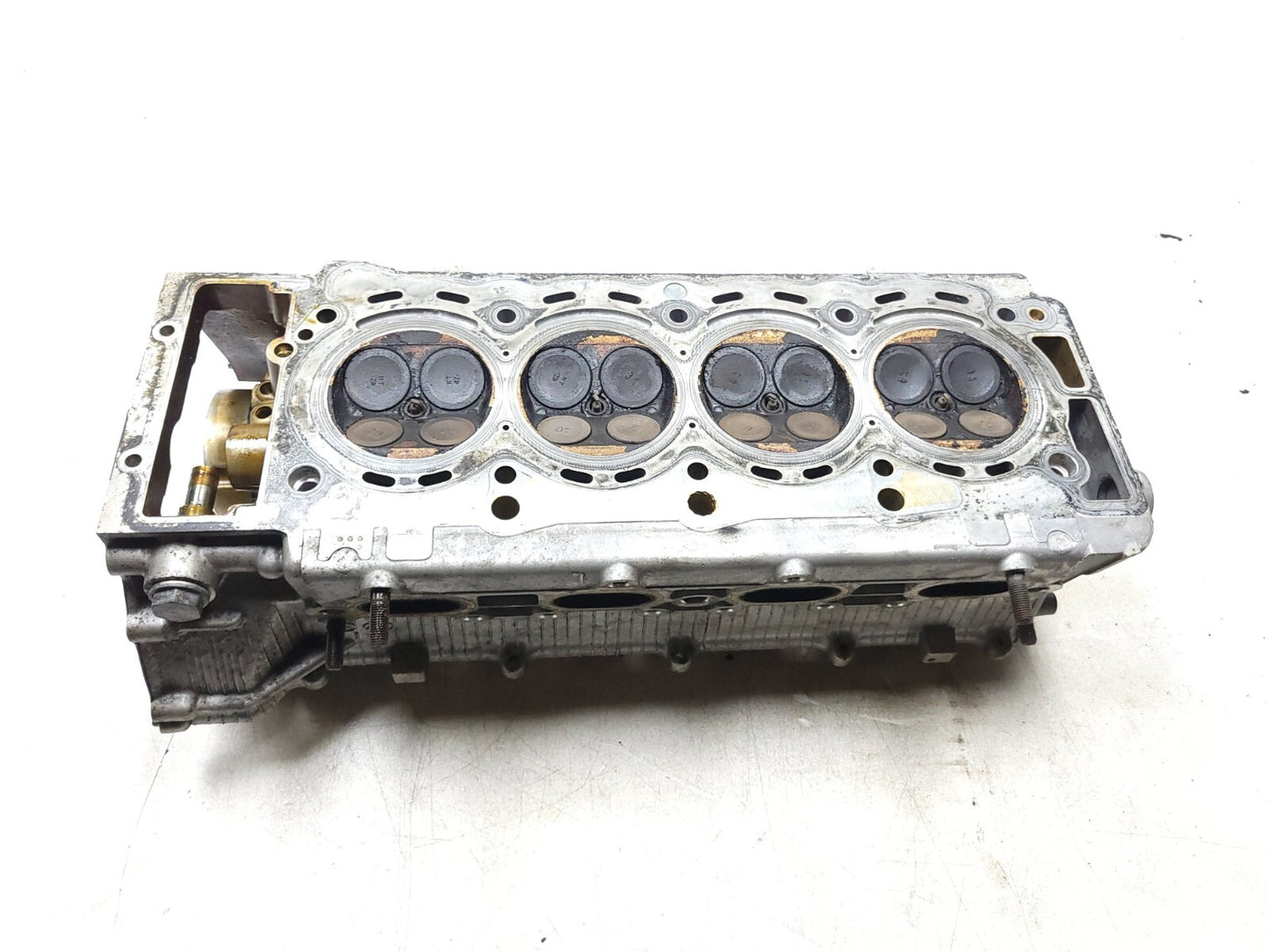 09-12 Hyundai Genesis Engine Cylinder Head Left & Right Pair OEM 4.6l