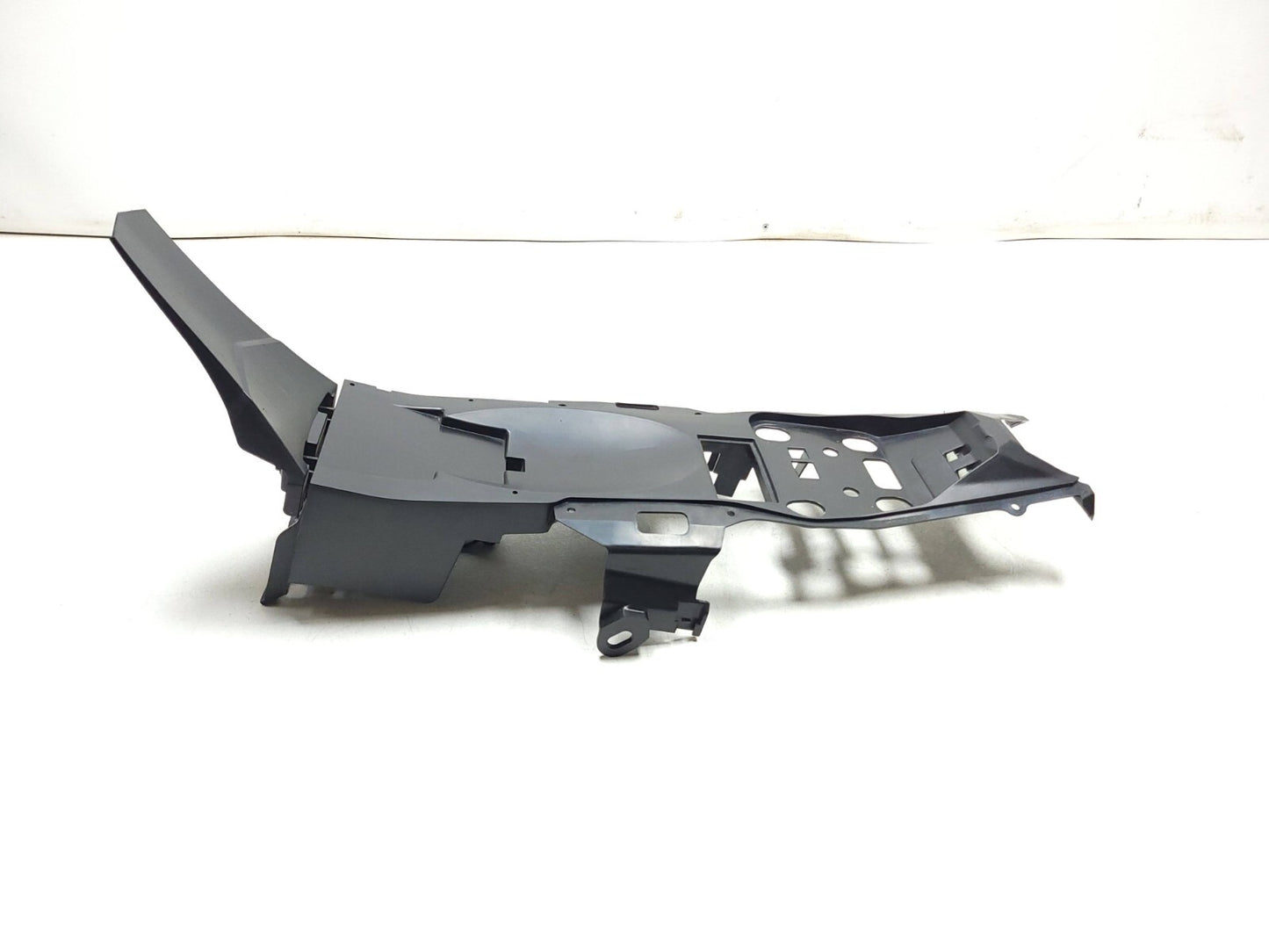 15 - 18 Yamaha Yzf-r3 Rear Back Tail Undertail Battery Tray Plastic OEM