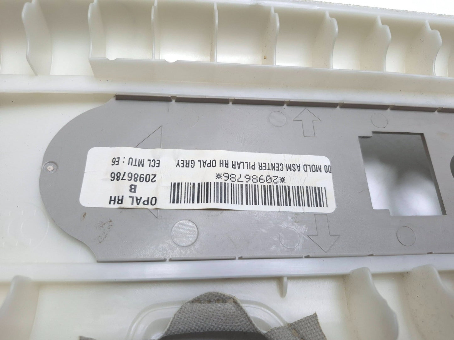 2013 Cadillac Escalade B Pillar Upper Trim Panel Left & Right Pair OEM
