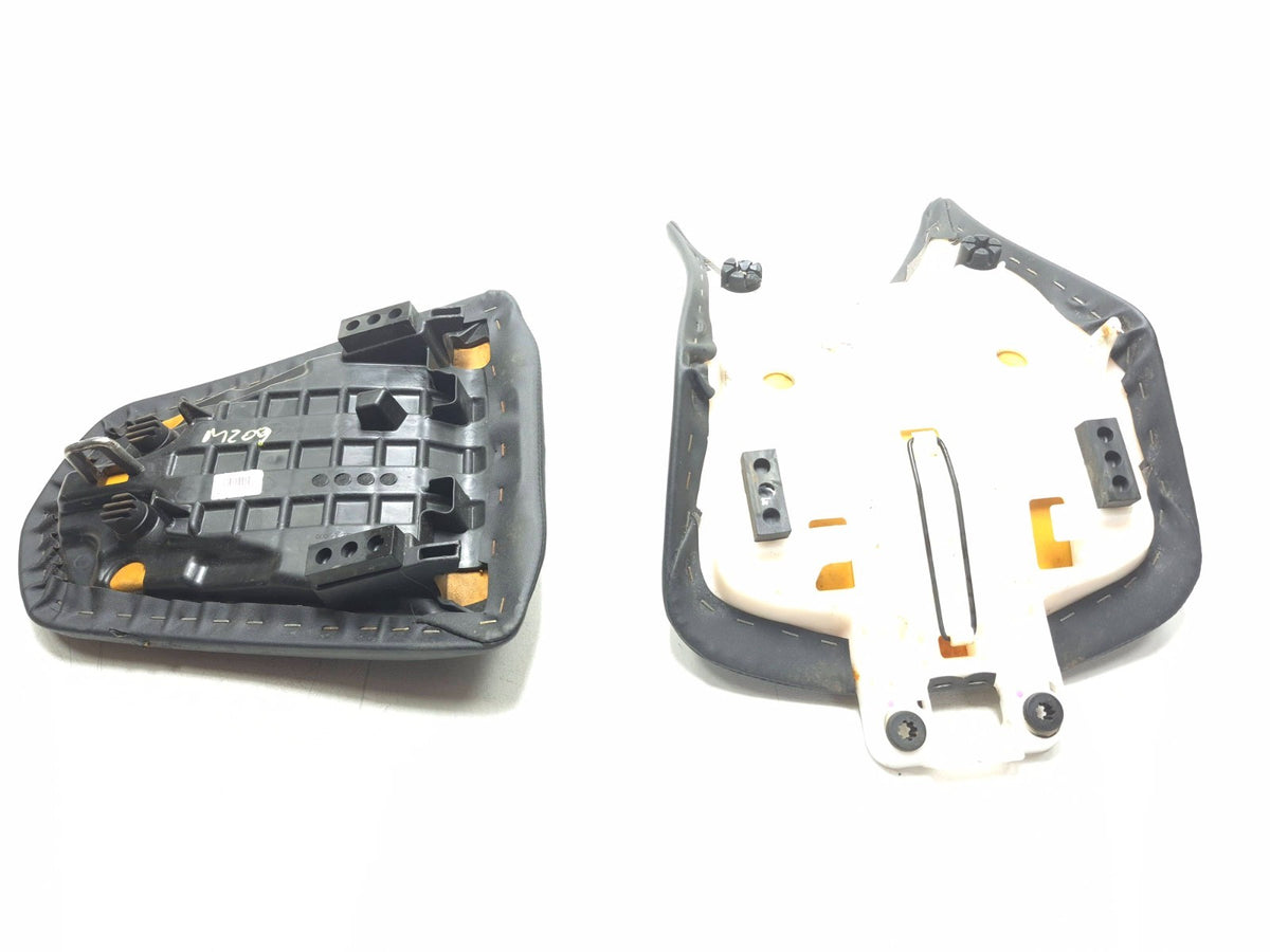 2015 Honda Cbr500r Seat Front & Rear Pair OEM