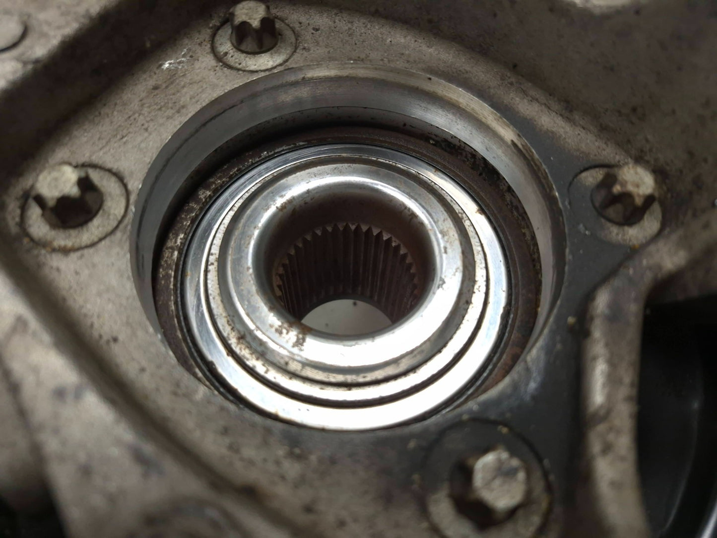 2015 Chrysler 300s Wheel Spindle Knuckle Rear Driver Side Left OEM