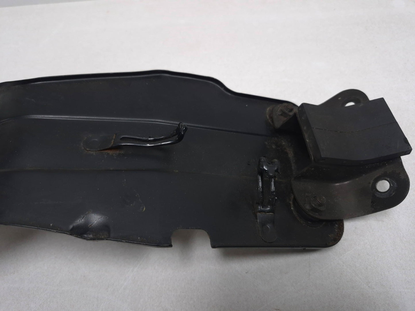 1999 Suzuki Intruder 1500 Bracket Rear Mudguard OEM