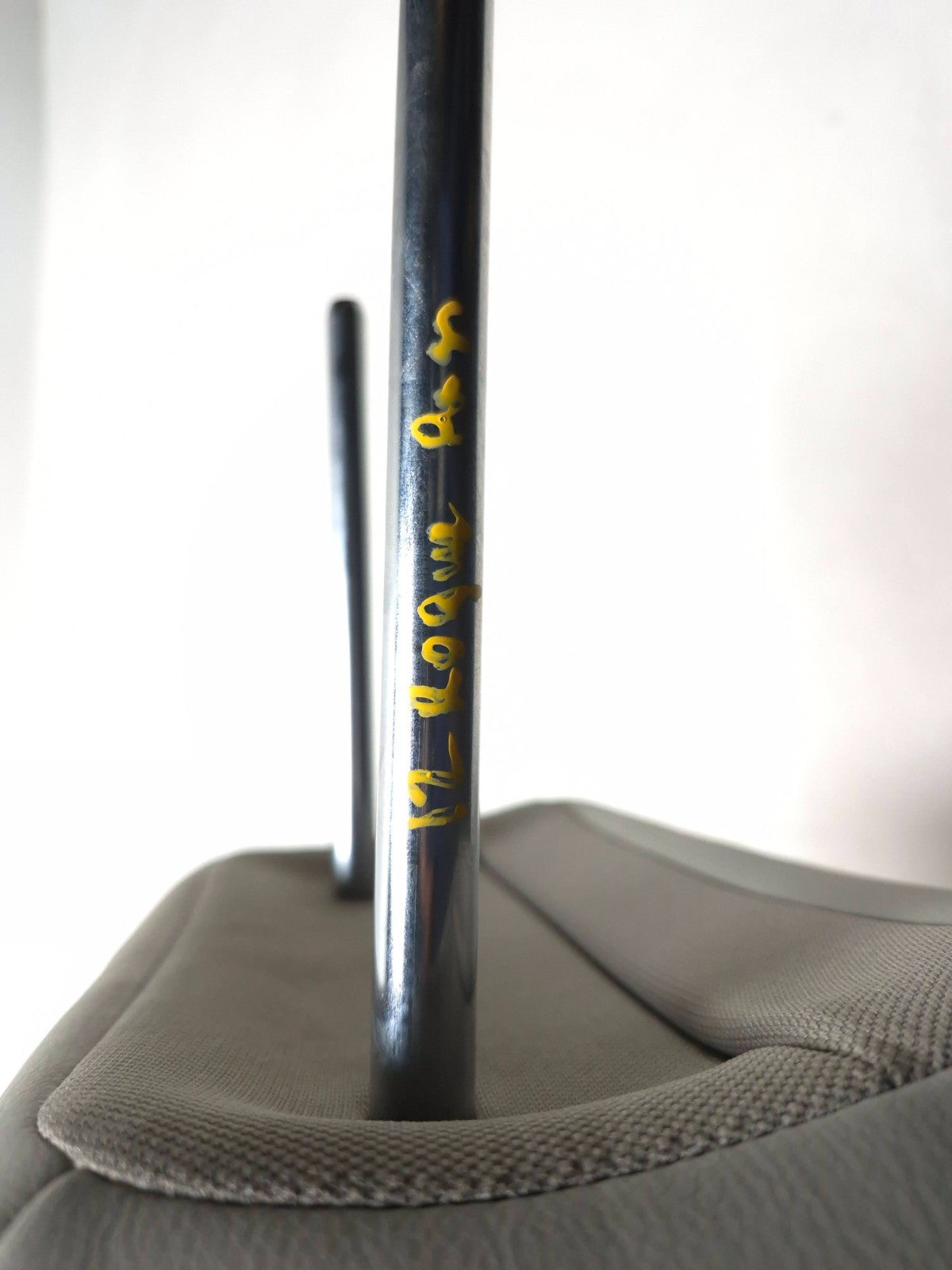 2012 Nissan Rogue Front Seat Headrest Passenger Side Right OEM