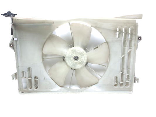 2005 Toyota Corolla Ce Cooling Fan W/ Shroud OEM