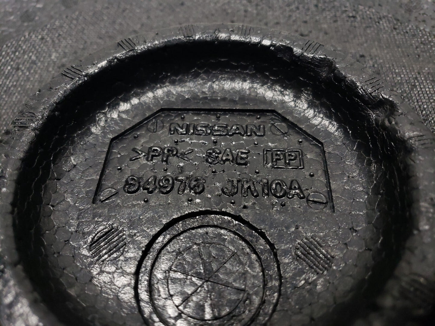 2008 - 2014 Infiniti G37 Spare Tire Jack W/ Foam Holder Insert OEM