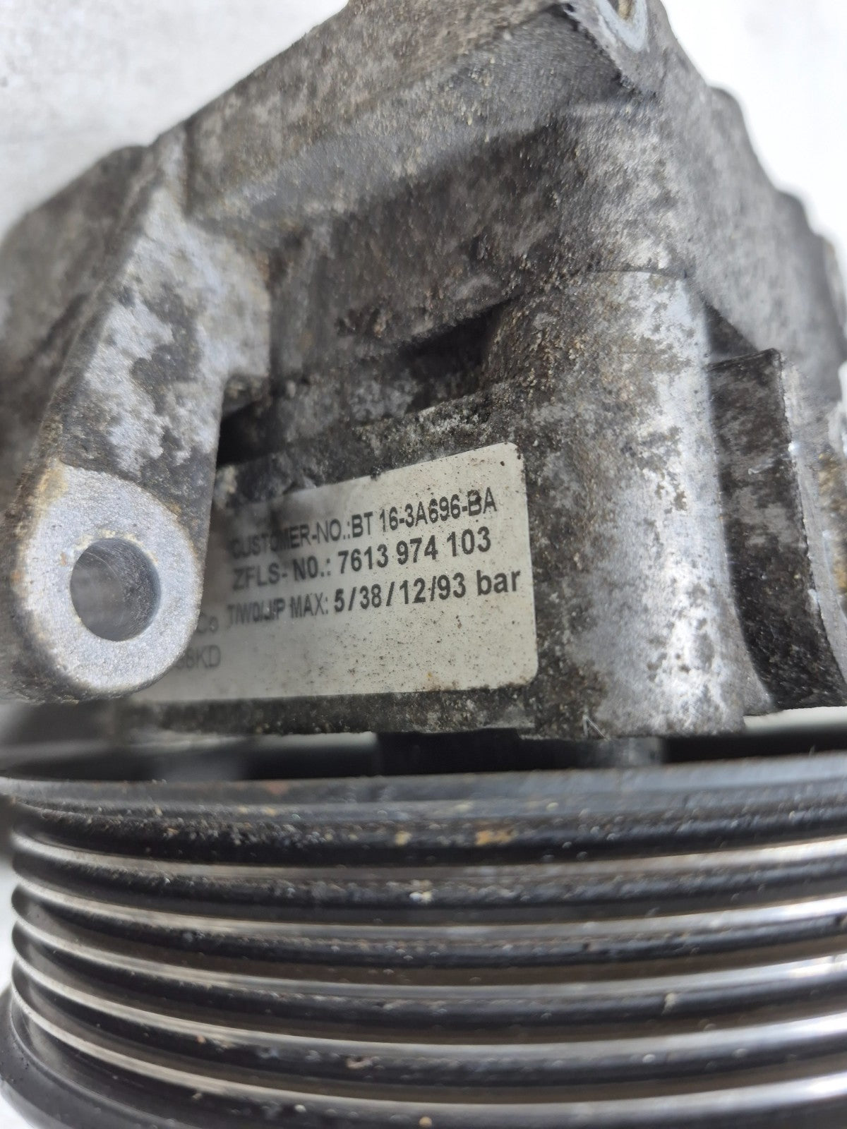 2013 Ford Transit Connect Power Steering Pump OEM