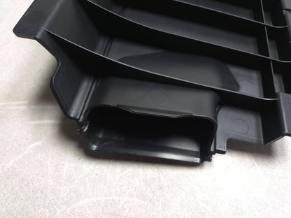 2010 Mercedes-benz R 350 Left Battery Cover Panel OEM