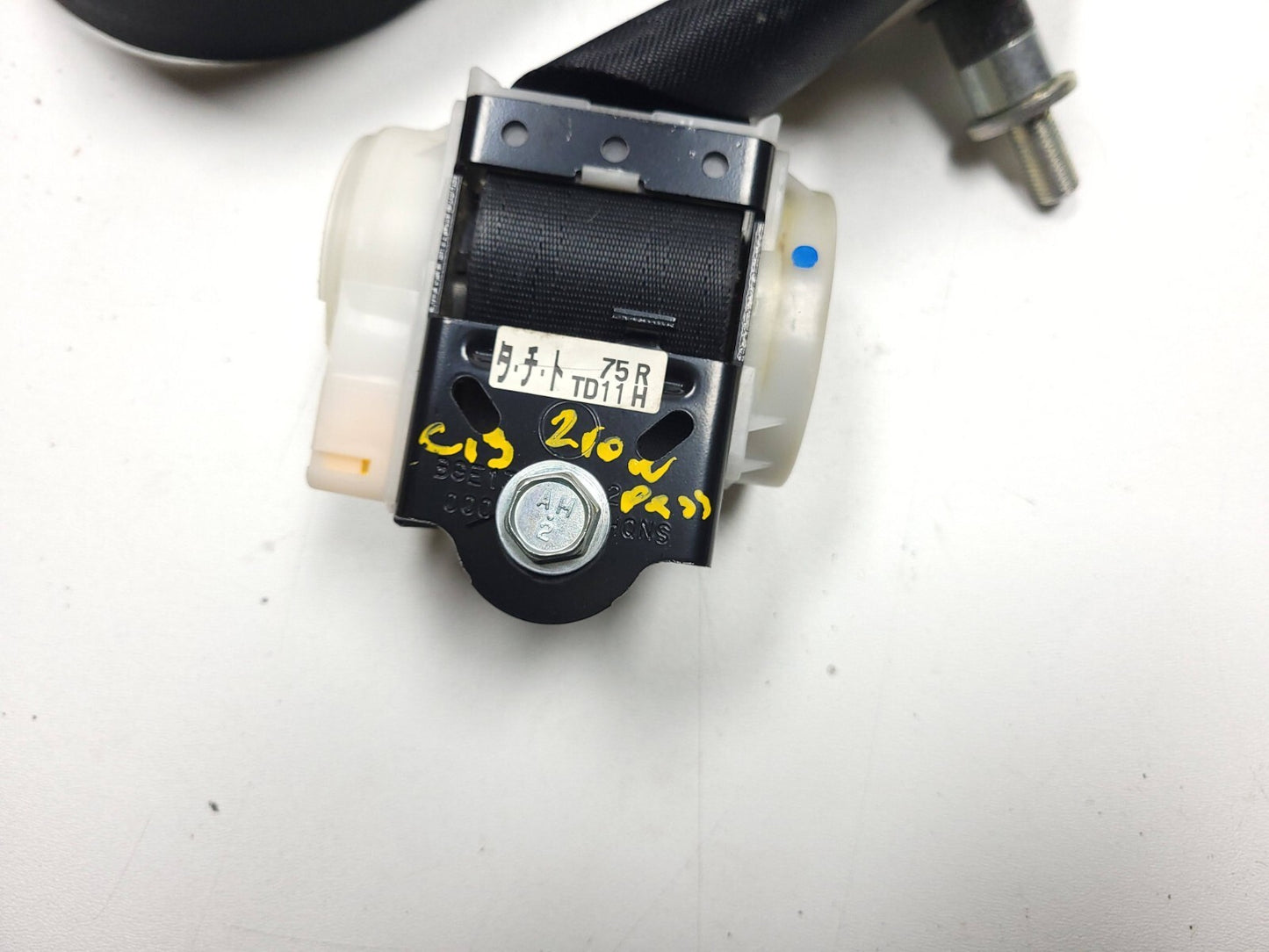 2010 - 2015 Mazda Cx-9 Rear 2nd Row Seat Belt Retractor Left & Right OEM